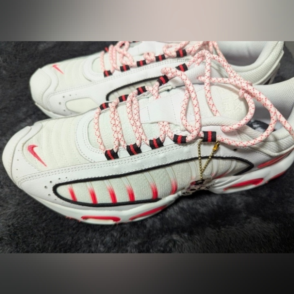 Nike AIRMAXES TAILWINDS MENS... NEW